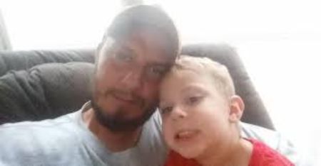  Stacey Robeson has all total three children.